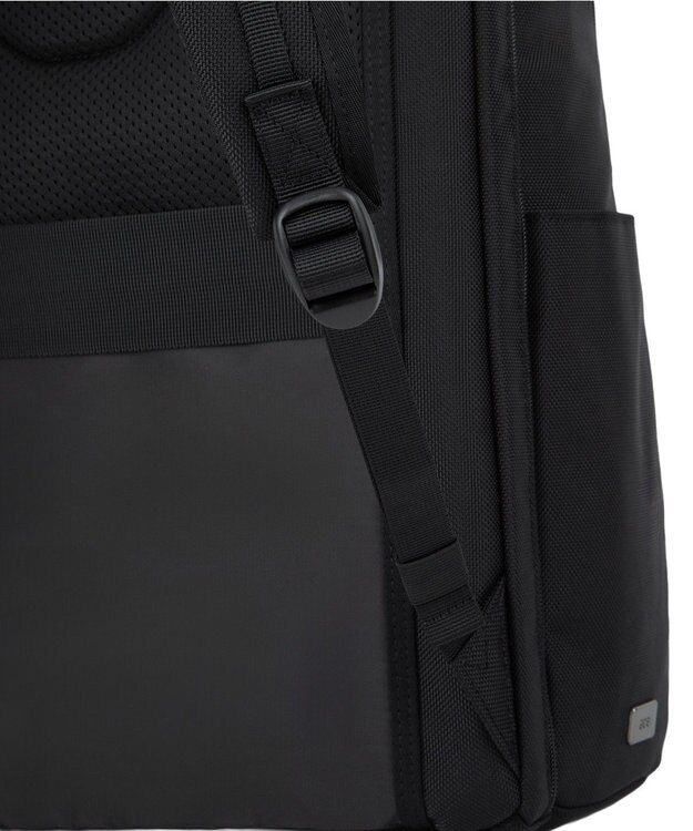 ACE BAGS & LUGGAGE ace. デヴェル ビジネスリュック  B4サイズ 15.6インチPC収納 24L 1050g 2気室 20262 エース ブラック×ネイビー
