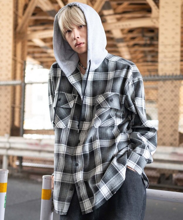 WEGO 【25年秋冬新作/ユニセックス着用ITEM/MLサイズ展開】オンブレチェックフードネルシャツ（LS） ブラックチェック1