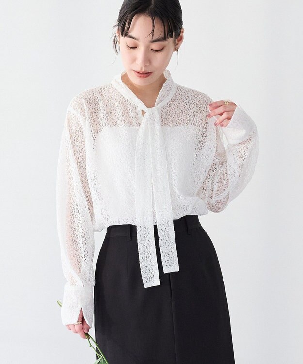 CRAFT STANDARD BOUTIQUE ＜セレモニー＞前後2WAYレースボウタイブラウス White