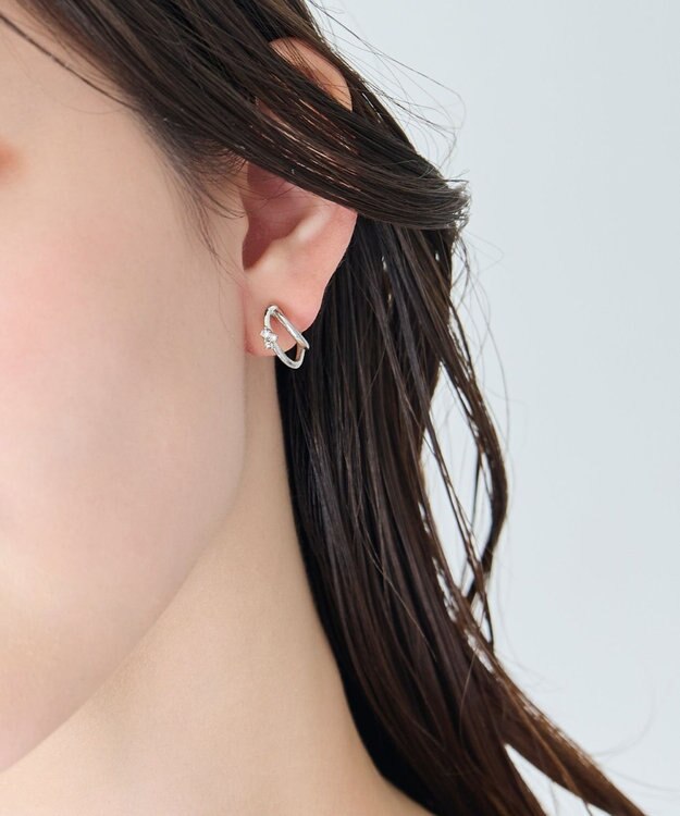 Phoebe 〈痛くないシリーズ/アレルギー対応〉シャイニーダブルフープライトフィットイヤリング　シルバー シルバー