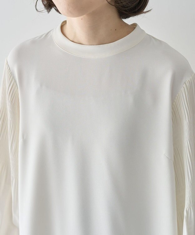 Green Parks Ｏ．袖プリーツブラウス Ecru