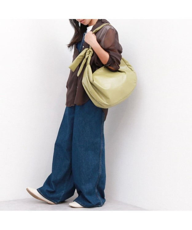 UNBILLION カシュカシュ cachecache / ソフトエナメルノットビッグショルダー ライトグリーン