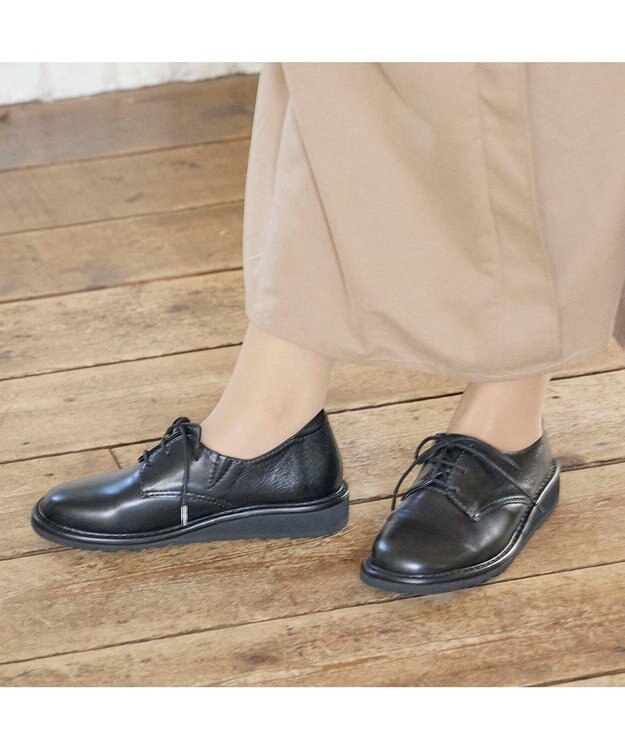 ing <ing>【サスティナブル】レースアップスリッポン ブラック