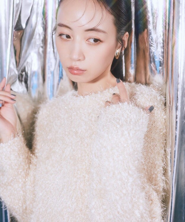 earth music&ecology ポンポンヤーンラメニットプルオーバー Ivory