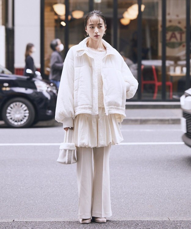 earth music&ecology ポンポンヤーンラメニットプルオーバー Ivory