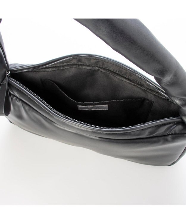 UNBILLION カシュカシュ cachecache / 横長パフバッグ ブラック