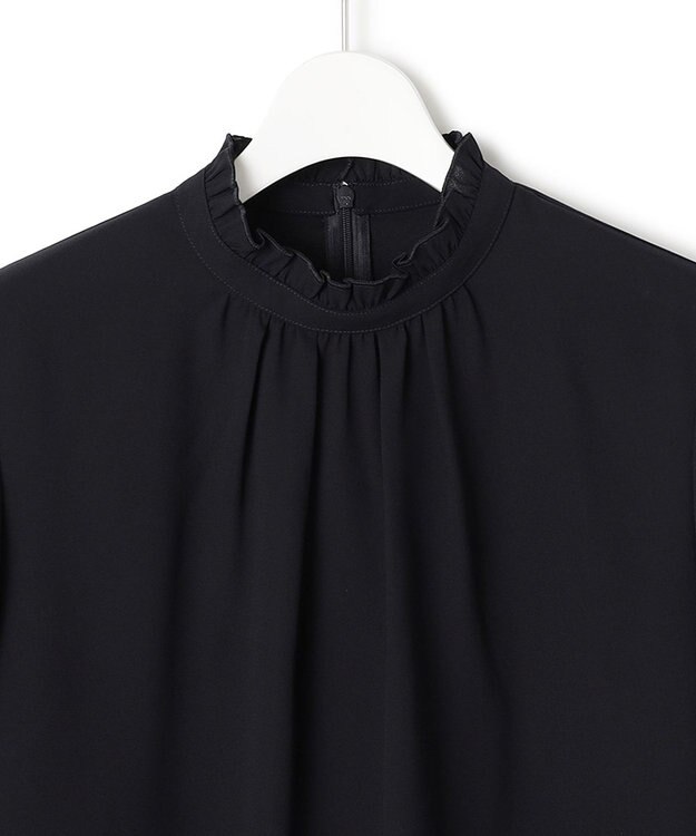 23区 L 【洗える】バックサテンアムンゼン フリルカラー ブラウス ネイビー系