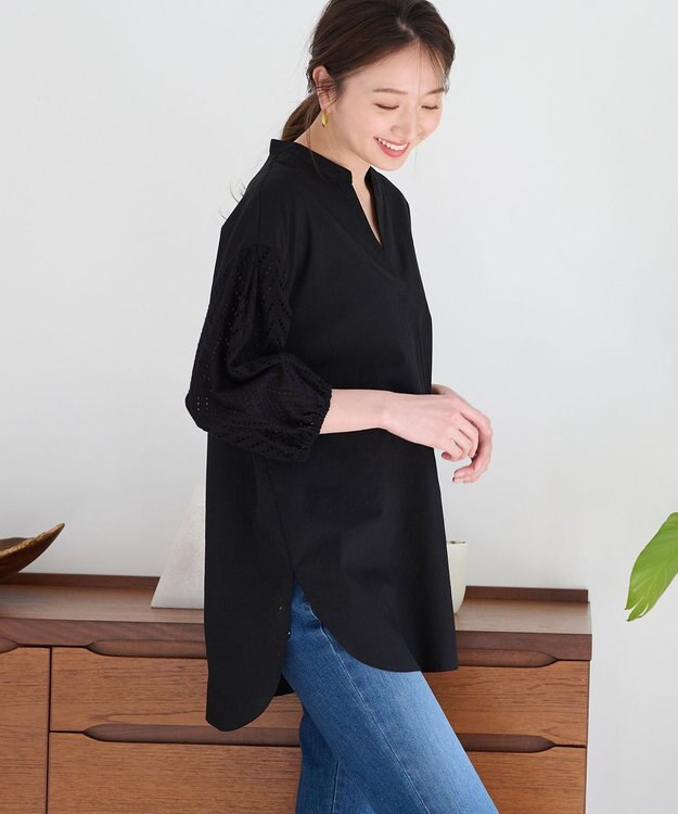 ANY 【洗濯機可】エンブロイダリー スキッパーチュニックブラウス ブラック