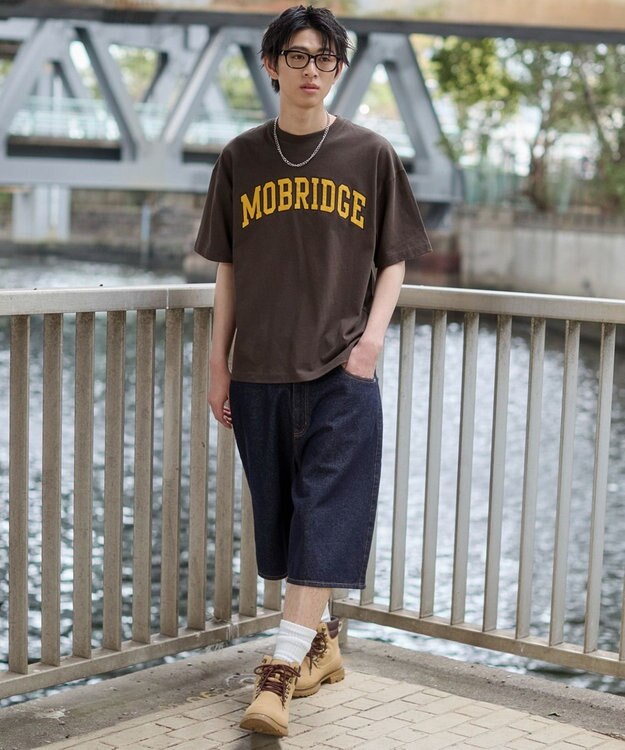 WEGO 【ユニセックス着用ITEM】アクセ付きグラフィックT（SS） ブラウン