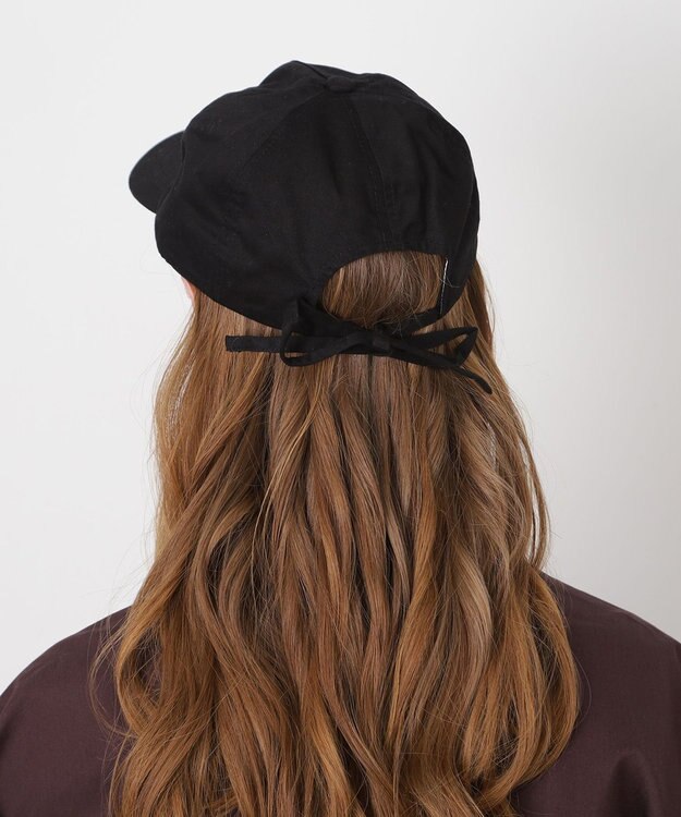 MOONBAT ポール & ジョー (PAUL & JOE ACCESSOIRES) ロゴ刺繍 リボン キャップ ブラック