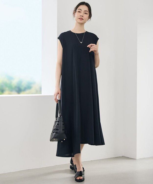 自由区 【WEB先行販売】ストレッチアムンゼン ワンピース ネイビー