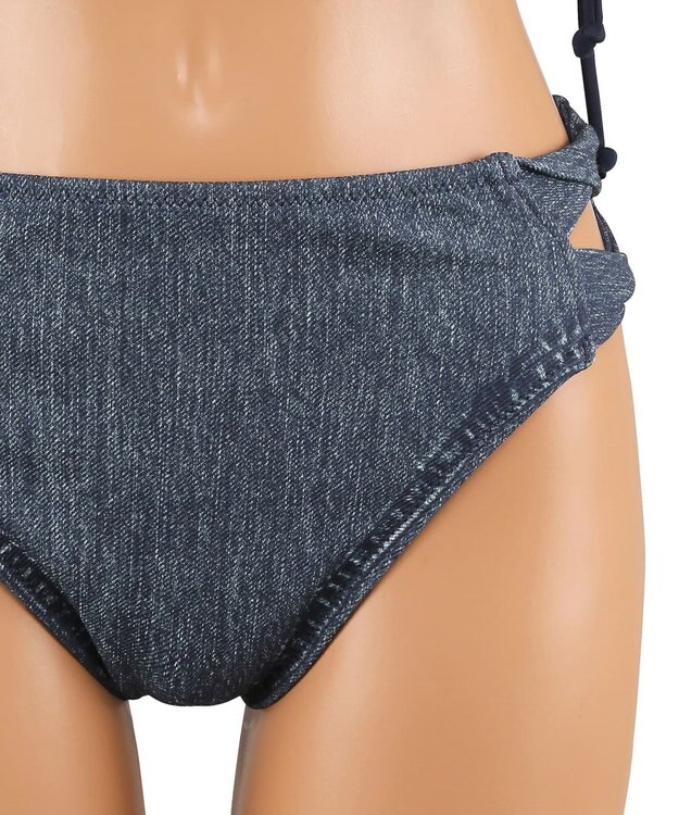 San-ai Resort（三愛水着楽園） ショルダーフリルノンワイヤービキニ 9M 　【San-ai Resort（サンアイリゾート）】 ネイビー