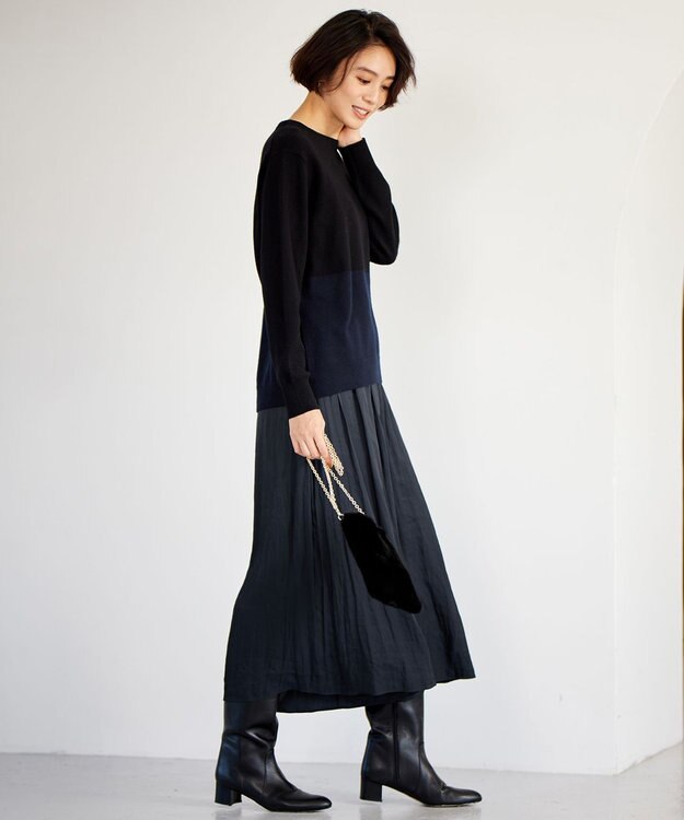 自由区 S 【洗える】セミウーステッドウールボートネック ニット ブラック×ダークネイビー