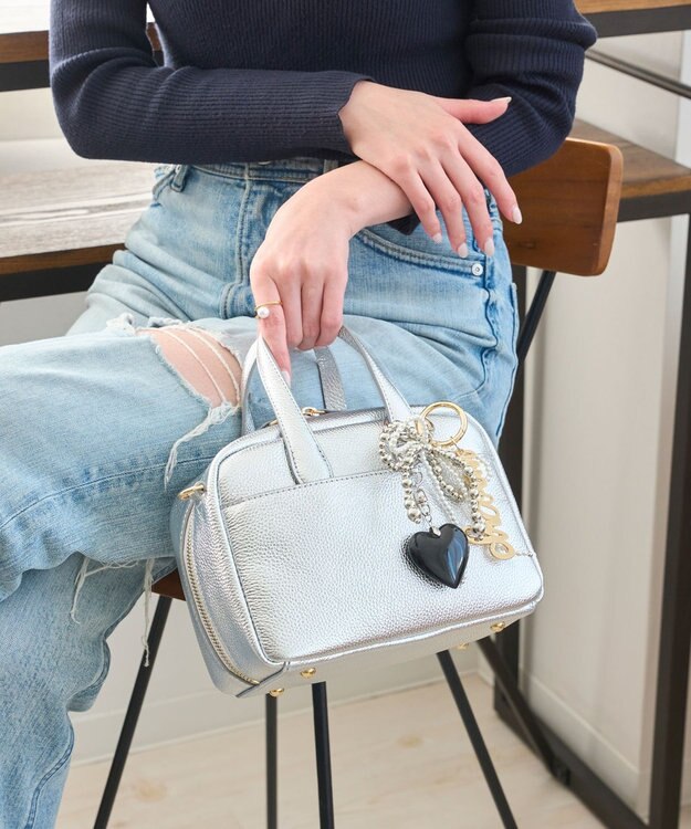 Phoebe ビッグハートバッグチャーム　ブラック ブラック