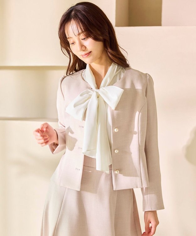 Feroux 【先行予約】パール釦ペプラムジャケット×スカート セットアップ ピンク系