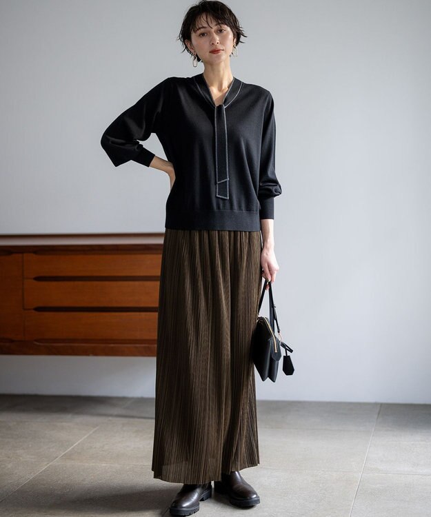 23区 【先行予約】スクエアフラット ショルダーバッグ ブラック系