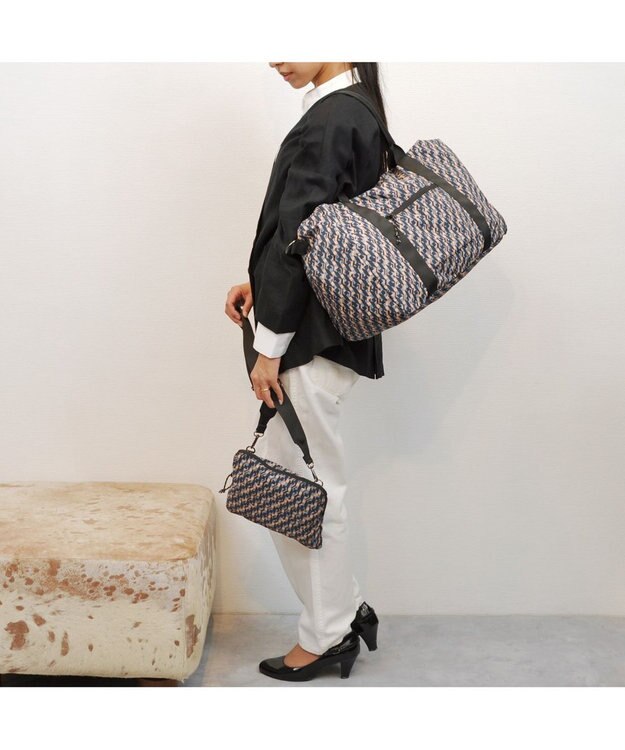 UNBILLION cachecache パッカブルナイロンボストンバッグ ブルーネイビー