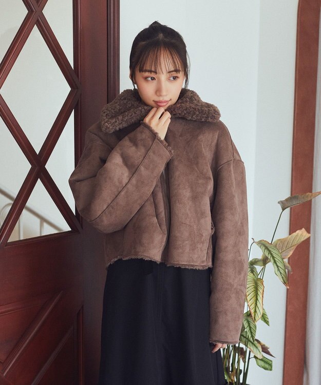 earth music&ecology リバーシブルフェイクムートンショートブルゾン