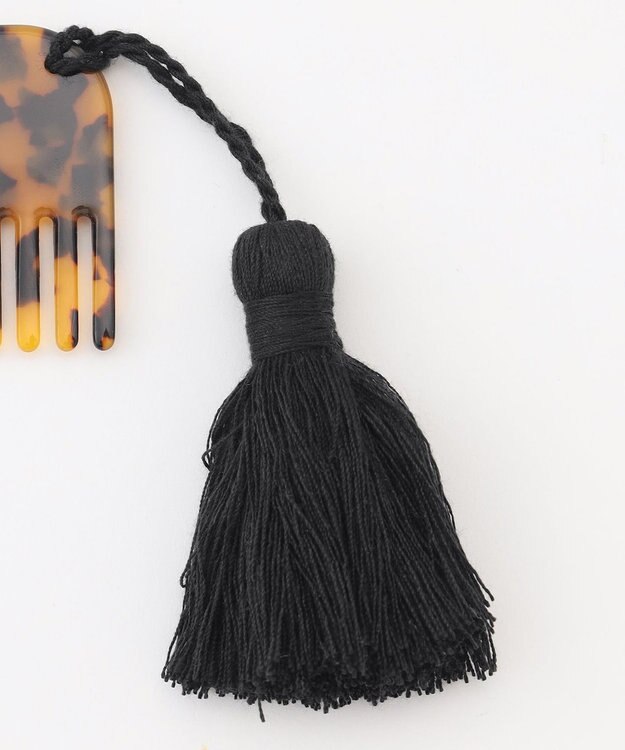 自由区 タッセル付きアクリル コーム ブラウン系