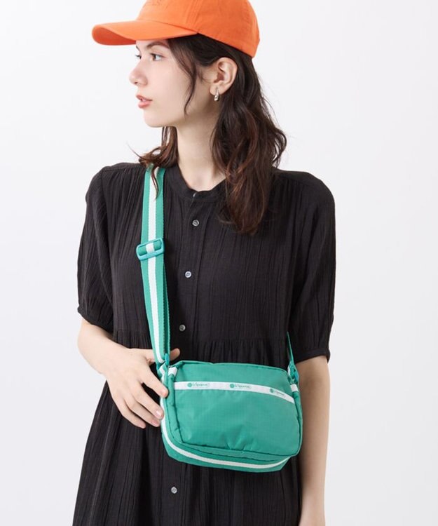 LeSportsac CAMERA CROSSBODY/スペクテイターケリーグリーン スペクテイターケリーグリーン