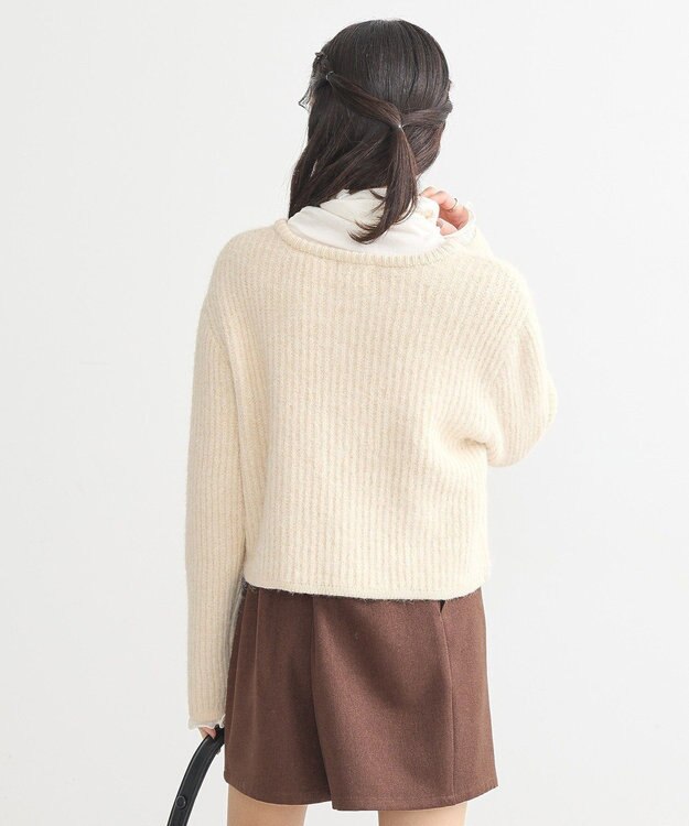 earth music&ecology 【WEB限定】ゴールド釦ショートニットカーディガン Ivory