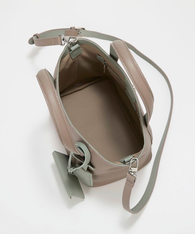 TOPKAPI 【Breath TOPKAPI】DUAL デュアル シュリンクレザー バイカラー トートバッグ チャーム付き グレージュ