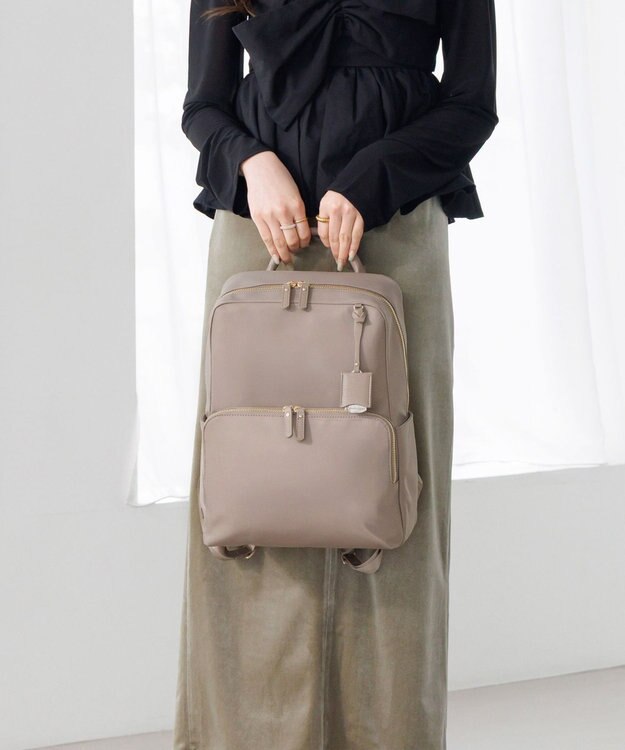 ACE BAGS & LUGGAGE Jewelna Rose フレイヤ・リュック2 エアリィ A4ゆったりサイズ 16261 グレージュ