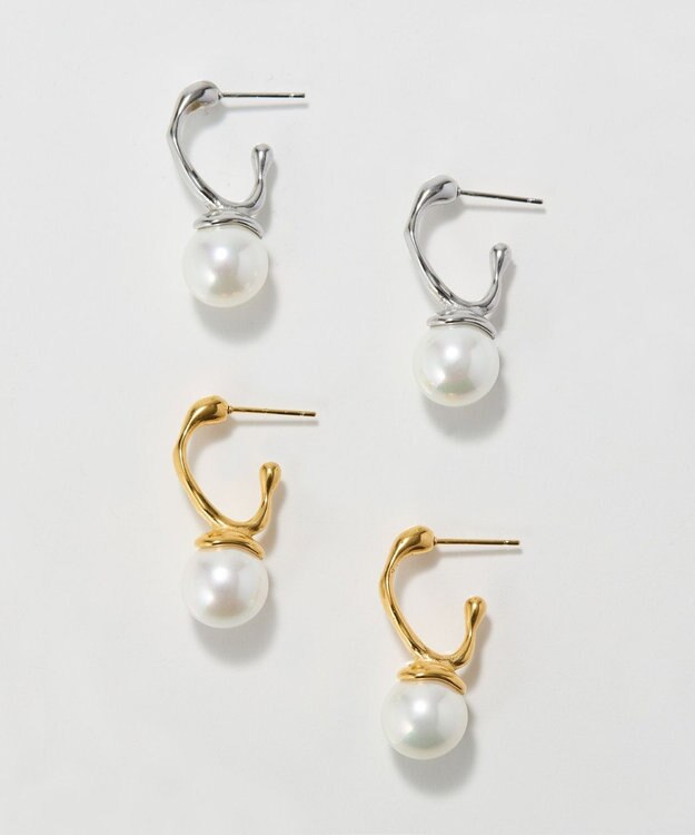 Phoebe 〈金属アレルギー対応〉リップルパールフープピアス　ゴールド/ステンレス/大ぶり/存在感◎/主役級 ゴールド