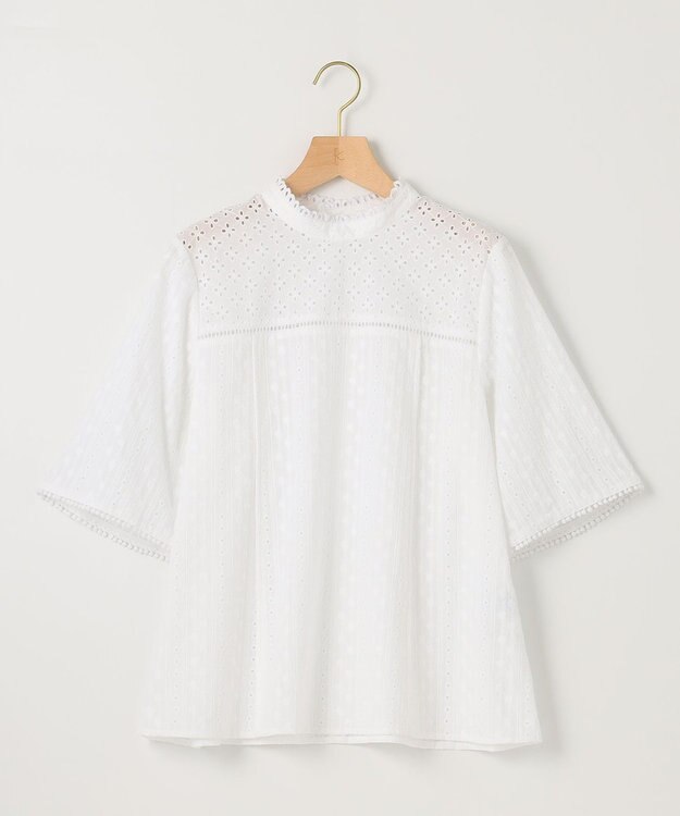 組曲 【WEB限定色あり】エンブロイダリーレース　ハイネック半袖ブラウス アイボリー系