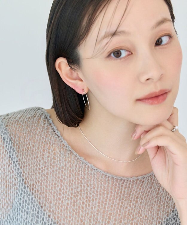 Phoebe 〈痛くないシリーズ〉ファセットスリムフープライトフィットイヤリング　シルバー シルバー