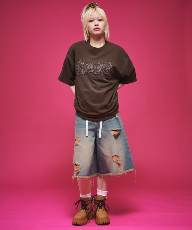 WEGO 【ユニセックス着用ITEM】ダメージアップリケグラフィックT（SS） ブラウン