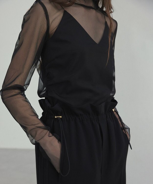 BEIGE， 【洗える・Precious 7月号掲載】ABELIA / コットンVラインカップ付きキャミソール Black