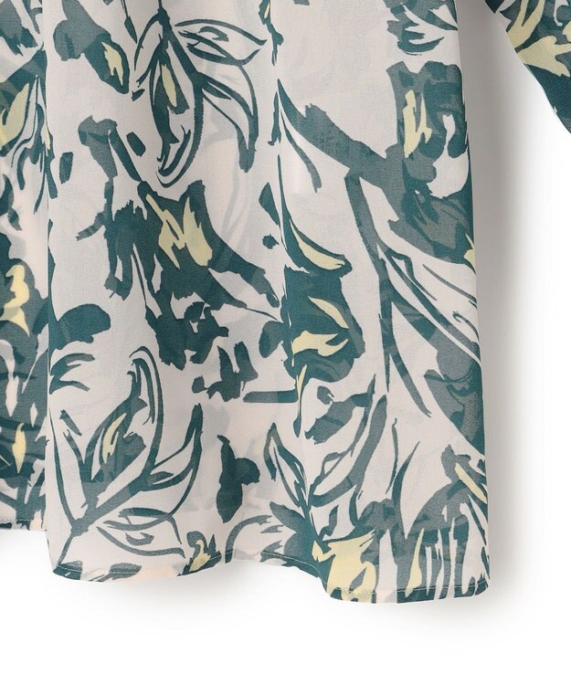 23区 【洗える】ニュアンスフラワー プリント ブラウス ダークグリーンプリント