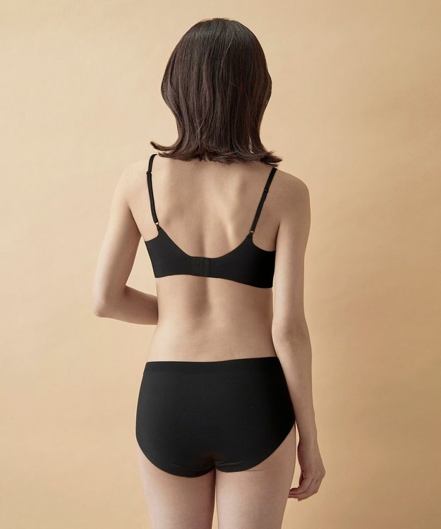 WACOAL ノンワイヤーブラ 【GOCOCi ゴコチ】 ラクなのにしっかりフィット 立体的なバストシルエット レディース ハーフトップ ブラトップ CGG233 /ワコール ブラック