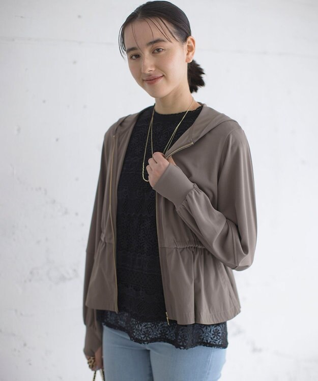 組曲 【WEB限定】ラッシュガード ペプラムパーカー モカグレー系