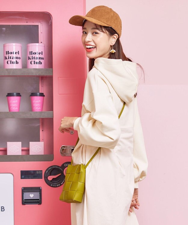 Tiaclasse 【洗える】ダンボール切替パーカーワンピース オフホワイト