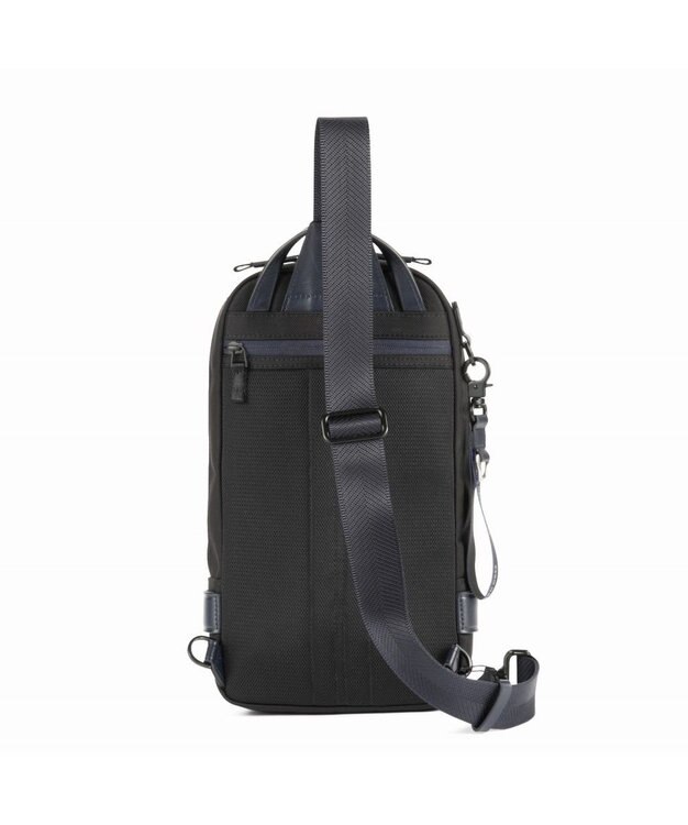 ZERO HALLIBURTON ZLM ボディバッグ 4L 550g 81514 ネイビー