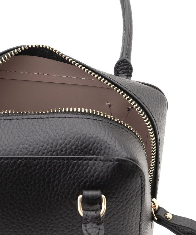 TOCCA ECLAT CARRE LEATHERBAG レザーバッグ ブラック系