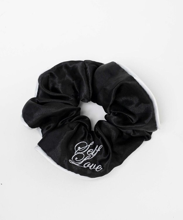 WEGO LBIGロゴ刺繍シュシュ ブラック