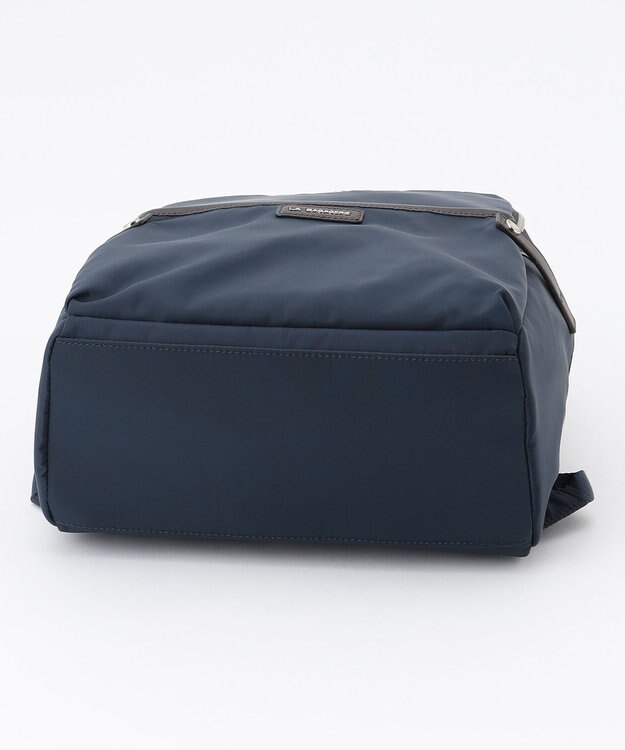 LA BAGAGERIE 【撥水ナイロン】ベーシックリュック ネイビー