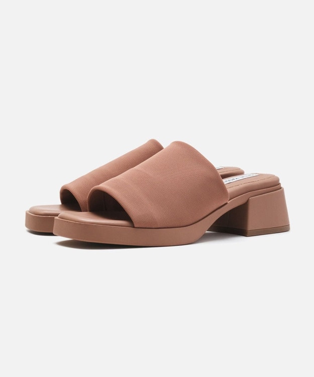 STEVE MADDEN SLIDESTERボリュームソールワンバンドサンダル モカ