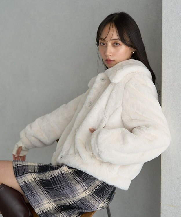 earth music&ecology ファーショートコート アイボリー