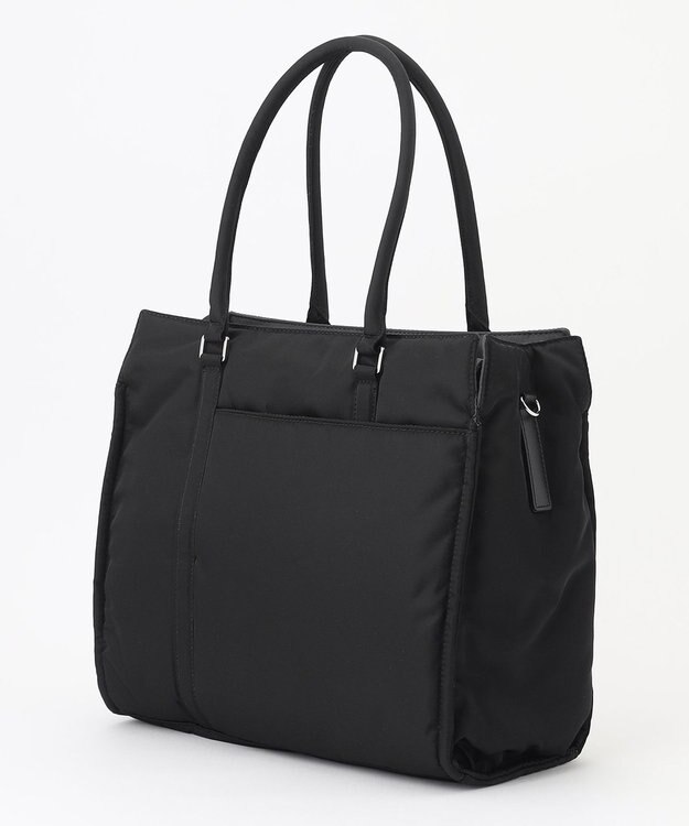 Y'SACCS 【ムック本掲載】ツイルナイロン　スクエアトート　Mサイズ ブラック