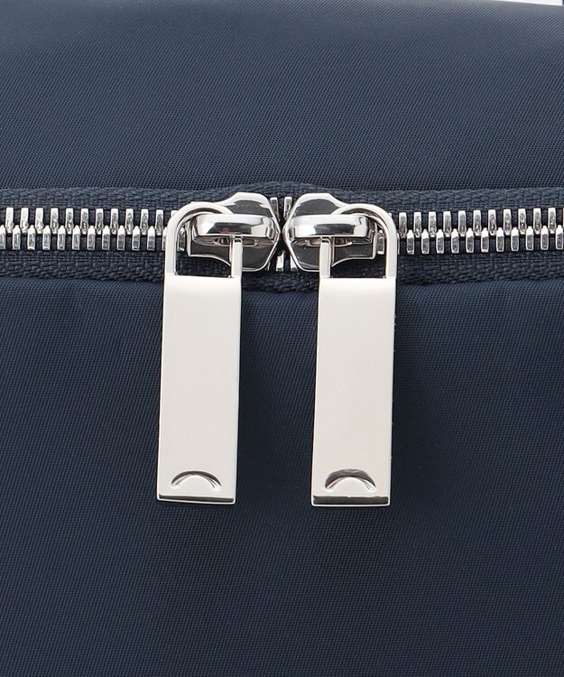 LA BAGAGERIE 【撥水ナイロン】ベーシックリュック ネイビー