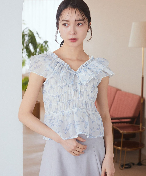 earth music&ecology ダブルフリルノースリブラウス Off White