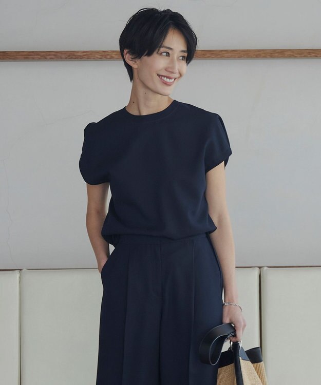 ICB 【洗える】FluidBackSatin ラウンドヘムプルオーバー ネイビー系