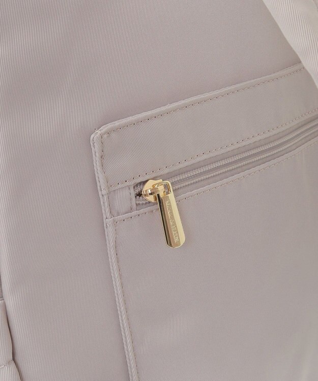 Maison de FLEUR 撥水加工キャリーオンリュック Grayish Pink