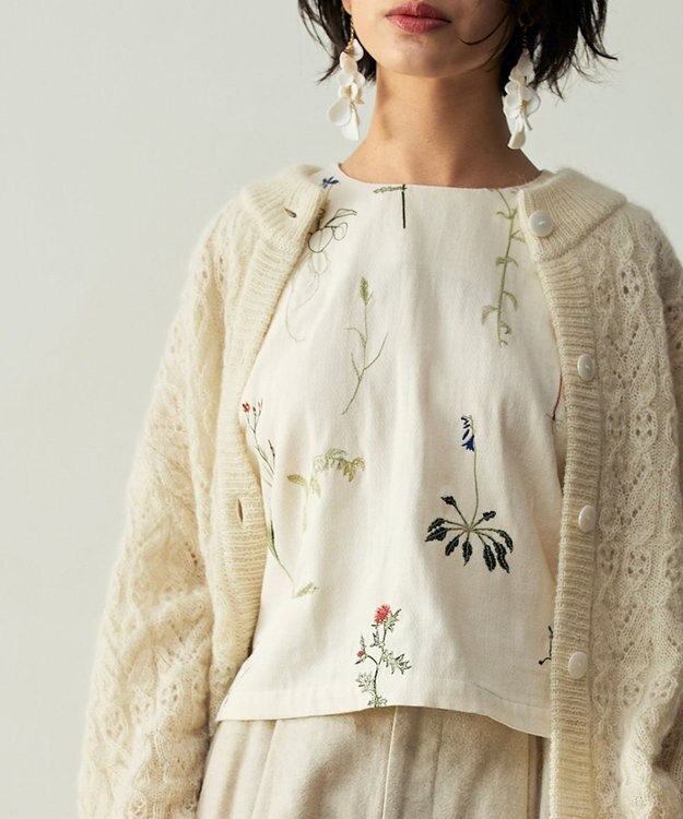 muuc ボタニカル刺繍ベスト オフホワイト