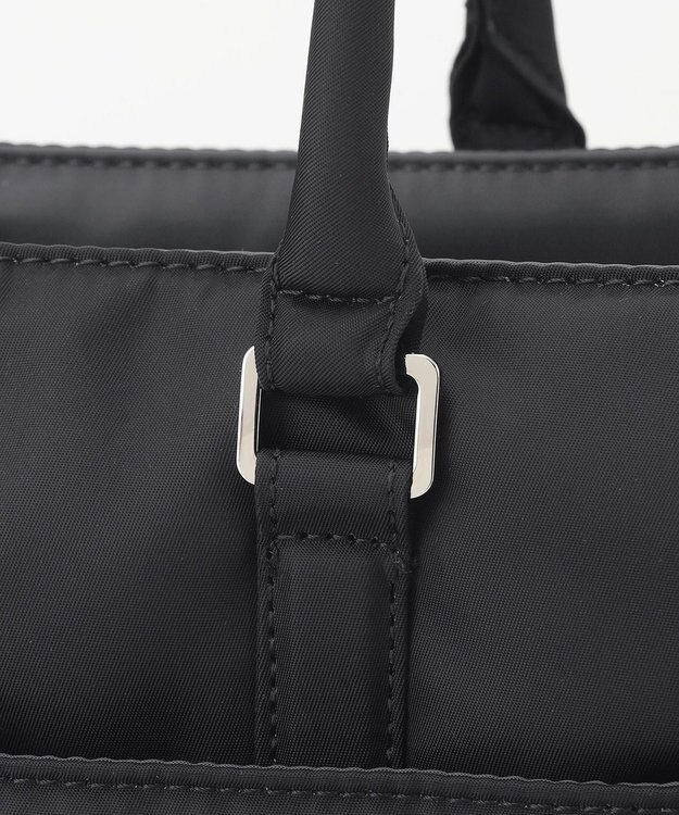 Y'SACCS 【ムック本掲載】ツイルナイロン　スクエアトート　Mサイズ ブラック