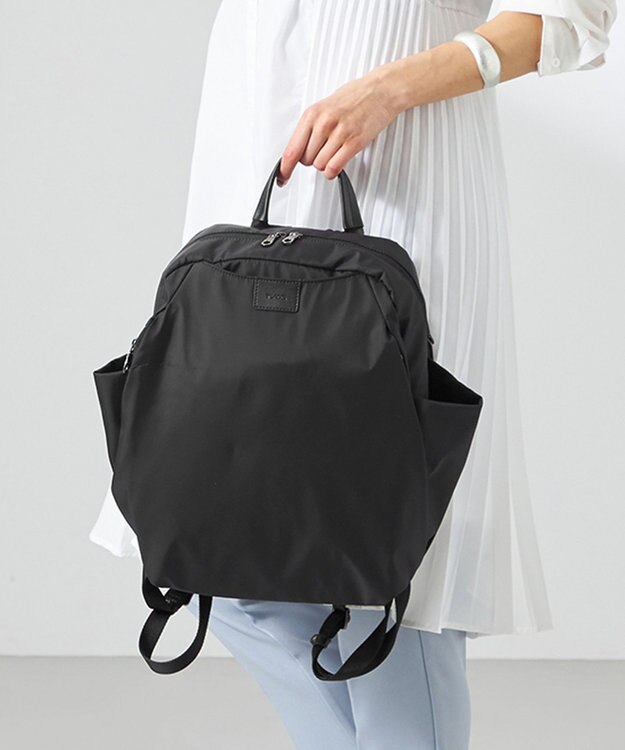 Y'SACCS 【ナイロンタフタ】トラベルデイパック ブラック